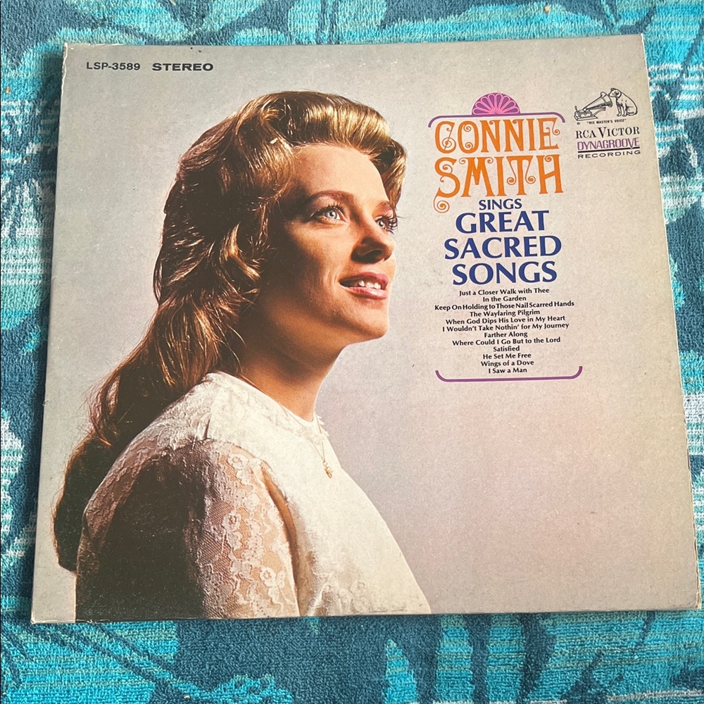 Connie Smith Sings Great Sacred Songs Vinyl Record